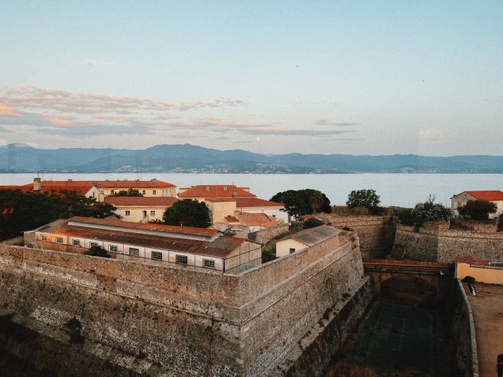 San Carlu